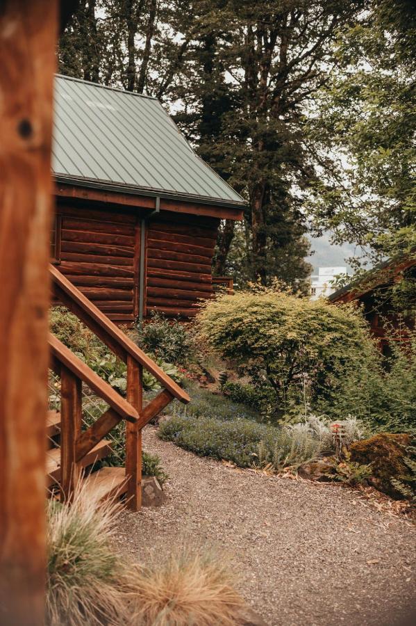 Wilder And Pine Riverside Cabins Stevenson Bagian luar foto
