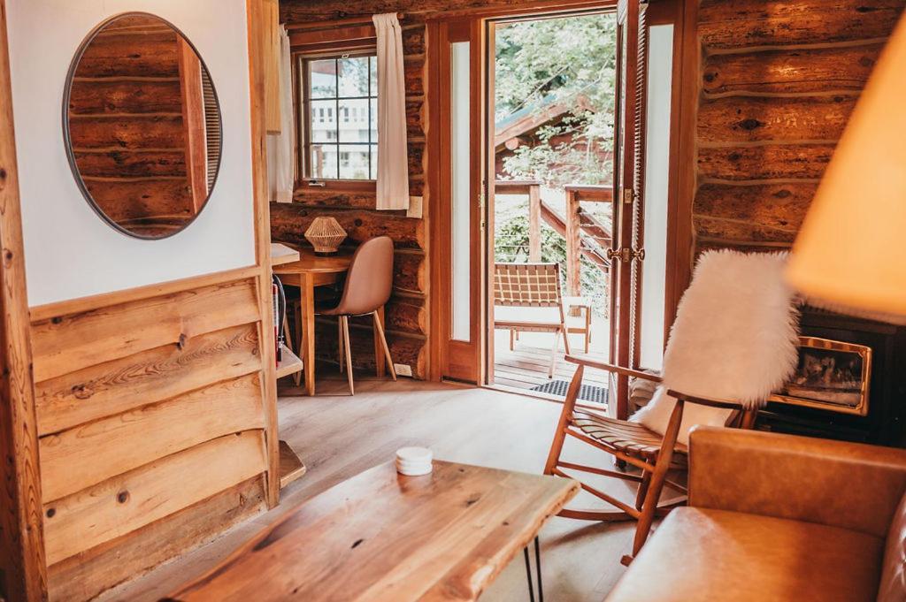 Wilder And Pine Riverside Cabins Stevenson Bagian luar foto